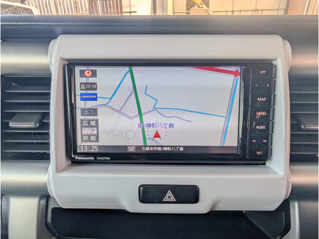 �����I�v�V�����̃i�r�̓��C�h�^�C�v�Ȃ̑��쐫���ǂ��ł���B�^�b�`�p�l���̊��x���ǍD�ł��B