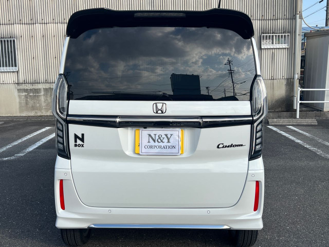 �������e��N-BOX�J�X�^���͂܂��o�Ă��Ȃ��Ǝv���܂�