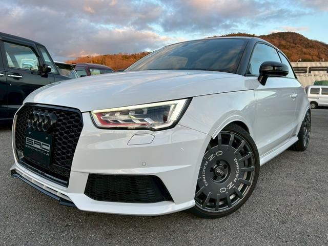 S12.0 クワトロ リミテッドエディション 4WD