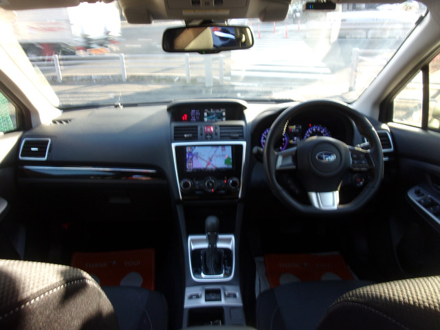 �{�v�����X�e�A�����O�z�C�[���B