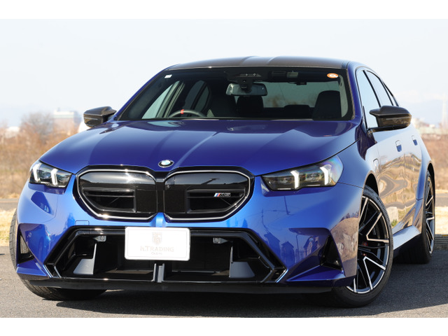 M5セダン（BMW）4.4 4WD　現行/新車保証/1オーナー/727ps! 中古車画像