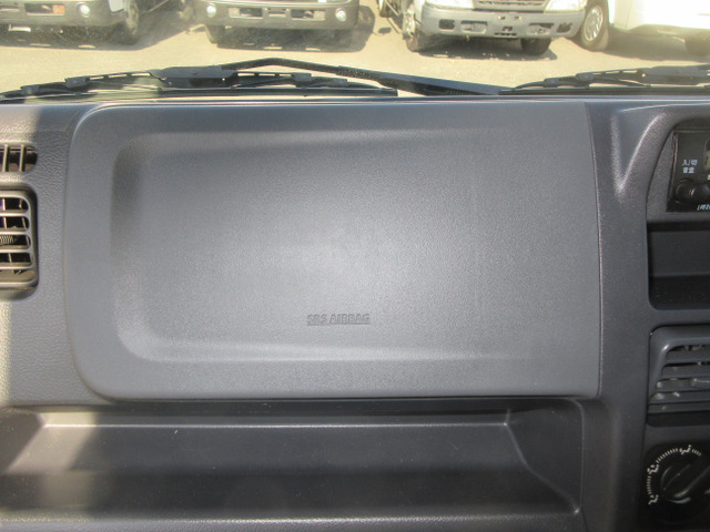 ☆助手席エアバッグ付きです☆