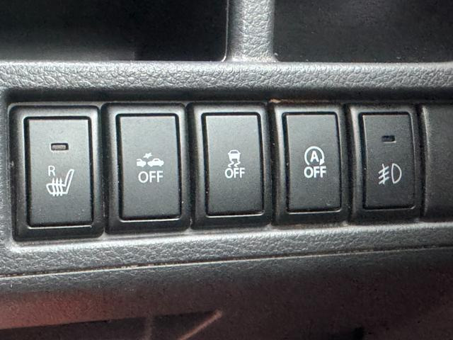 �y���[�_�[�u���[�L�T�|�[�g�z���[�U�[���[�_�[���O���̎ԗ������m���A�Փ˂�����ł��Ȃ��Ɣ��f�����ꍇ�ɁA�����I�ɋ����u���[�L�������邱�ƂŁA�Փ˂̉���܂��͏Փˎ��̔�Q�y����}��@�\�ł��B