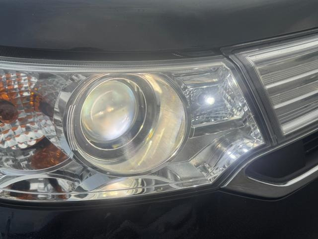 �������݂̂Ȃ��Y��ȃw�b�h���C�g���򉻂ɂ�鉩�΂݂�N���A�����͌����܂���BHID��LED�Ȃǂ̑���������܂��B