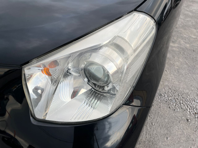 �w�b�h���C�g��LED�ł��B