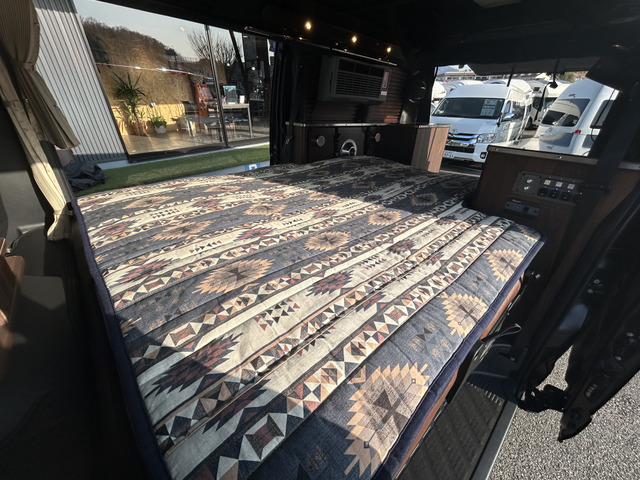 �_�C�l�b�g���ȒP�Ƀx�b�h�W�J���\�ł�!���@��216cm&times;100cm�ƂȂ��Ă���܂�!�ӂƂ�t�@�N�g���[�̐�p�}�b�g�t��!