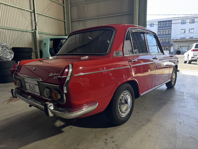 �S�������Ȃ�R���p�N�g�Ȑ݌v�ł��������̏�p�ԂƂ��Ă͂��Ȃ荂���`�b�N�ȎԂƂȂ��Ă���܂��B