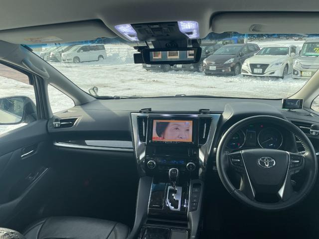 アルファードハイブリッド 2.5 S E-Four 4WD