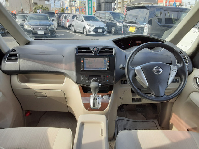 �卂�X�͌y�����Ԃ����C���Ɏ�舵���Ă���܂����A�{�X�ł̓R���p�N�g�J�[����~�j�o���A�A���Ԃ܂Ŏ�舵���Ă���܂��B�O���[�v�S�X�ŏ펞�݌�180��ȏ��葵���Ă���܂��B���I�d��������Ă���܂�!