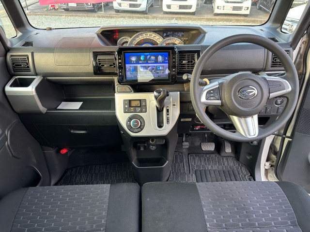 �����̎ԗ��ȊO�ɂ��u�ԑI�уh�b�g�R���v�ɂ������߂̒��ÎԂ��f�ڂ��Ă���܂��B