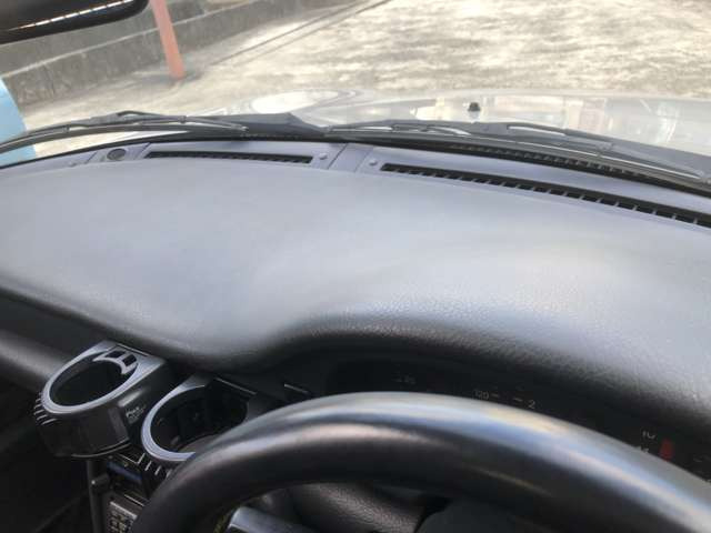 �Y��ȃ_�b�V���{�[�h