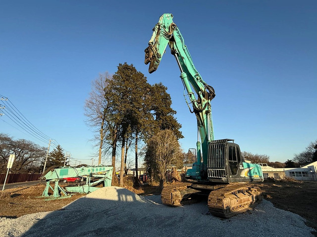 コベルコ油圧ショベル