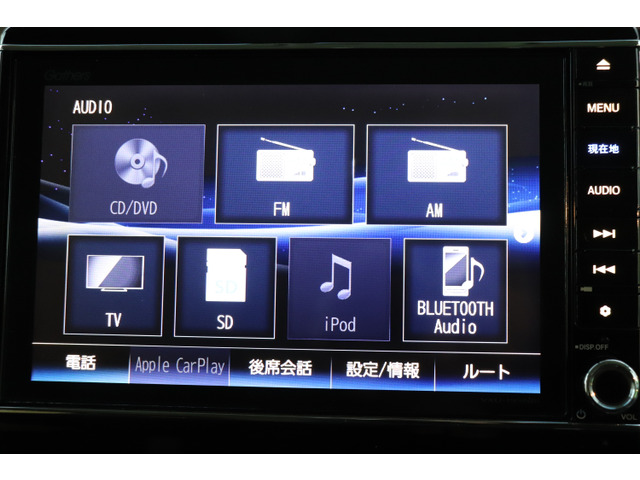 スマホと接続し、お好きな音楽を車内でお楽しみいただけます!