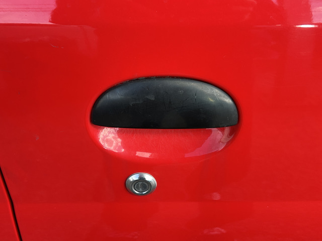 �y�x�����z���i�X�z���Ԃ������������܂��āA���ɗL�������܂��B�݌Ɏԗ��ɂȂ�܂��̂ŁA���񂲓s���̋X�������ɁA���ɗ��ĉ������B���X�\��������ƁA���ē����X���[�Y�ł��B