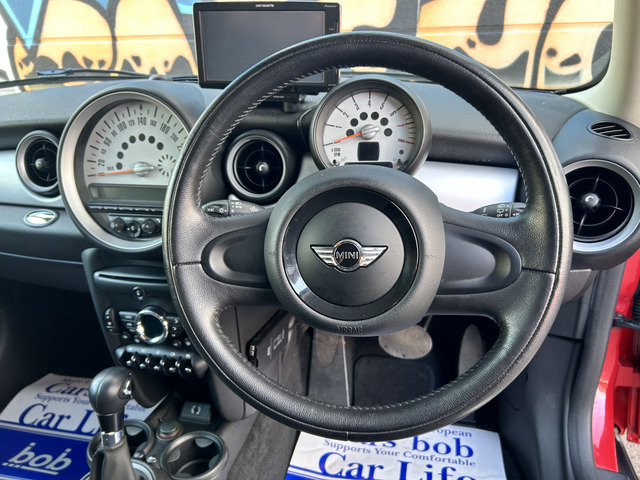 ��������Ƃ����V���v���ȓ����̑���͉��B�Ԃ̖���!�ו��ɂ܂ł�����蔲���ꂽ�f�U�C���������ł��̂Ő��񂶂�����Ƃ������������܂��B