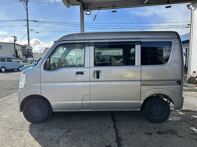 �y�x�����z���i�X�z���Ԃ������������܂��āA���ɗL�������܂��B�݌Ɏԗ��ɂȂ�܂��̂ŁA���񂲓s���̋X�������ɁA���ɗ��ĉ������B���X�\��������ƁA���ē����X���[�Y�ł��B