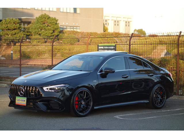 CLAクラスAMG CLA45 S 4マチックプラス 4WD