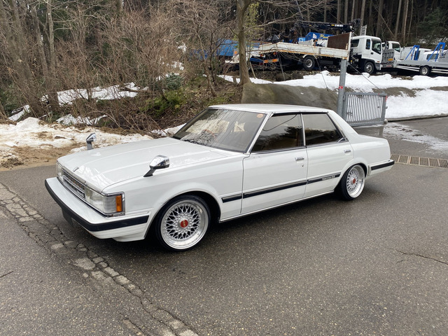 トヨタ クレスタ ホワイト(白)の中古車一覧｜中古車検索 - 価格.com