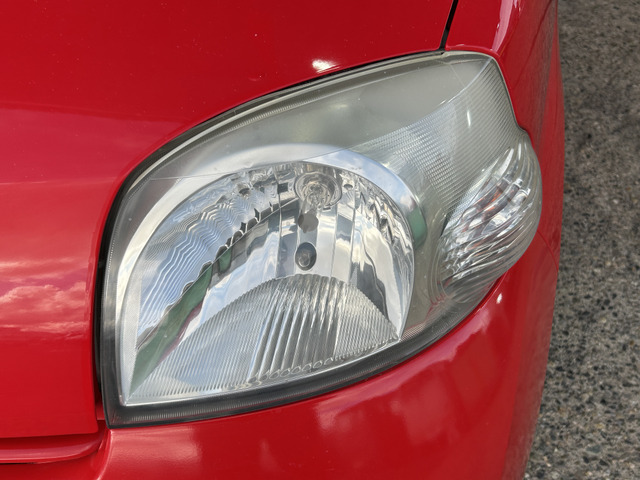 �y�x�����z���i�X�z���Ԃ������������܂��āA���ɗL�������܂��B�݌Ɏԗ��ɂȂ�܂��̂ŁA���񂲓s���̋X�������ɁA���ɗ��ĉ������B���X�\��������ƁA���ē����X���[�Y�ł��B