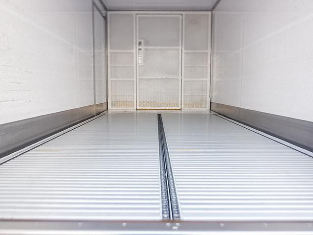 �I�[�g�t���A