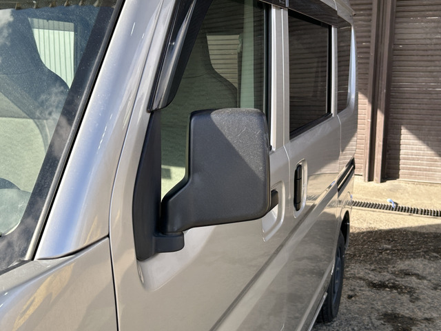 �y�x�����z���i�X�z���Ԃ������������܂��āA���ɗL�������܂��B�݌Ɏԗ��ɂȂ�܂��̂ŁA���񂲓s���̋X�������ɁA���ɗ��ĉ������B���X�\��������ƁA���ē����X���[�Y�ł��B