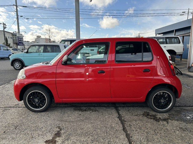 �y�x�����z���i�X�z���Ԃ������������܂��āA���ɗL�������܂��B�݌Ɏԗ��ɂȂ�܂��̂ŁA���񂲓s���̋X�������ɁA���ɗ��ĉ������B���X�\��������ƁA���ē����X���[�Y�ł��B