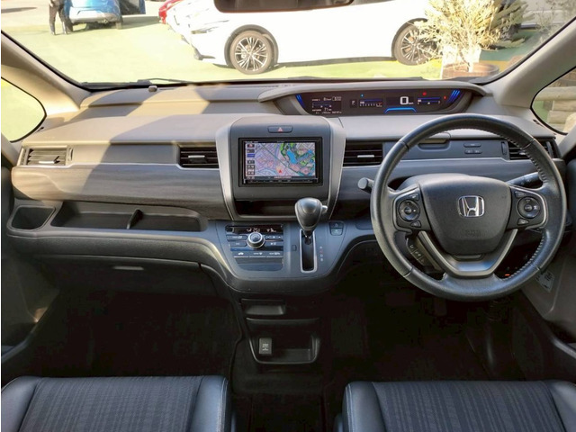 フリード1.5 G ホンダセンシング