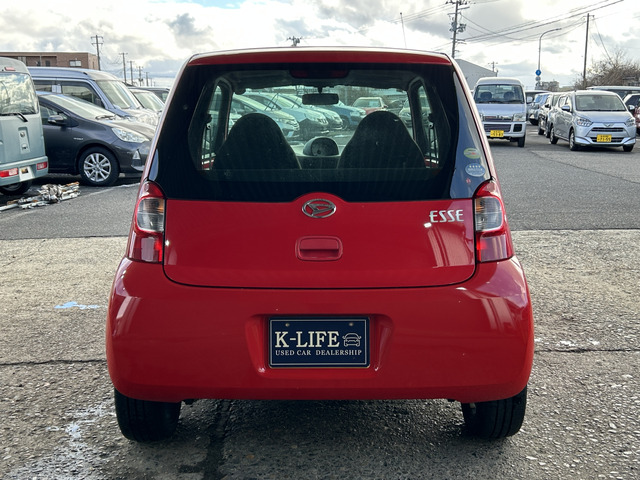 �y�x�����z���i�X�z���Ԃ������������܂��āA���ɗL�������܂��B�݌Ɏԗ��ɂȂ�܂��̂ŁA���񂲓s���̋X�������ɁA���ɗ��ĉ������B���X�\��������ƁA���ē����X���[�Y�ł��B