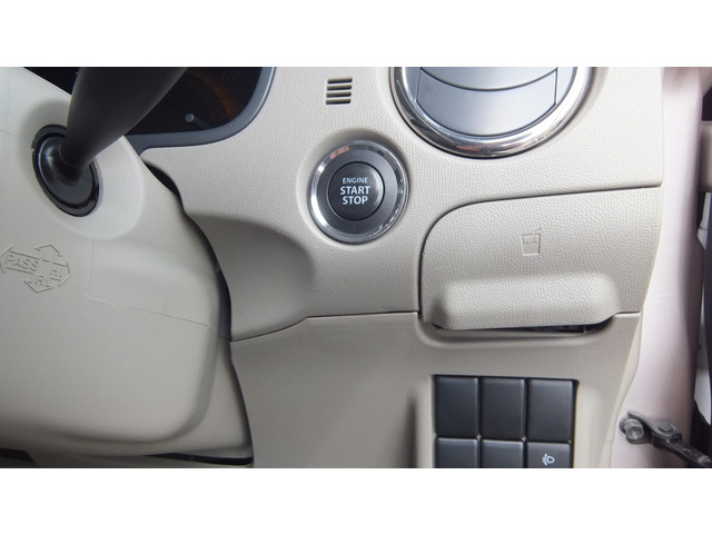 ���̂�̏�Ȃǂŋ}篂��Ԃ��K�v�ɂȂ����ۂɂ����X�ɂ����k���������B�[�Ԃ܂ł̊ԁA��Ԃ𖳗��ł��p�ӂł��܂�������A�����p���������B