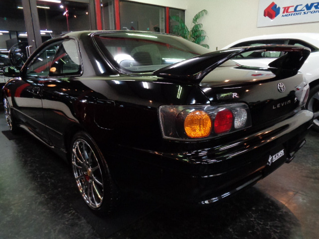 �u���b�N���^���b�N�J���[&�����T�C�h�G�A��&��p��^���A�X�|�C���[&����N���A�w�b�h���C�g&PIAA���v���W�F�N�^�[FOG���C�g&MOMO�X�e�A�����O&ETC&��p�u���b�N���b�h�C���e���A