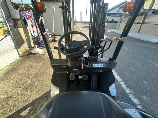 三菱ロジスネクストエンジンフォークリフト