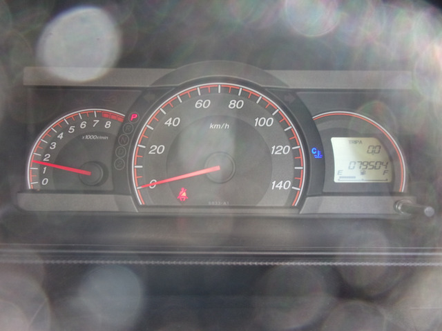 �C���t�H���[�V�����f�B�X�v���C�t�����[�^�[�p�l���B