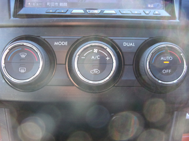 �f���A���؂�ւ��@�\�t���I�[�g�G�A�R���B