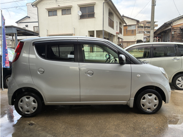 �{�f�B�͖����R�[�e�B���O�ς݂ł��B