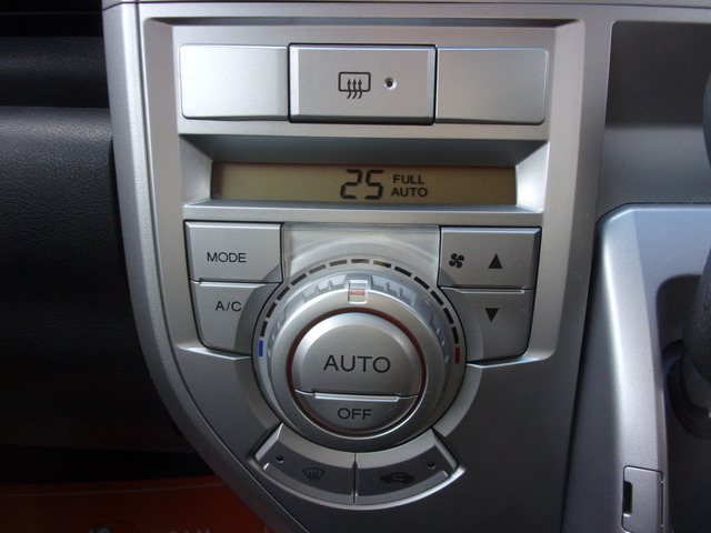 �I�[�g�G�A�R���B