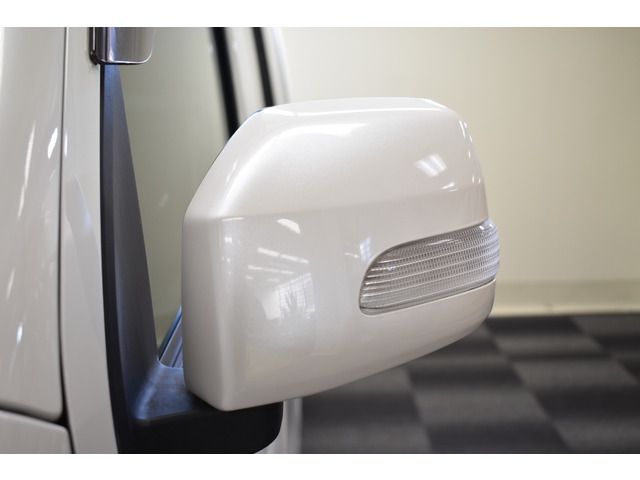 ���x�����͌����̑��A�N���W�b�g�J�[�h���ρAQR�R�[�h���ρA�e��I�[�g���[������舵�����������܂��B�����Ȃ��ł������p�\�ł��B���ЂŃ��[���R�����ʂ�Ȃ����������I���W�i�����[���ŐR�����\�ł��B