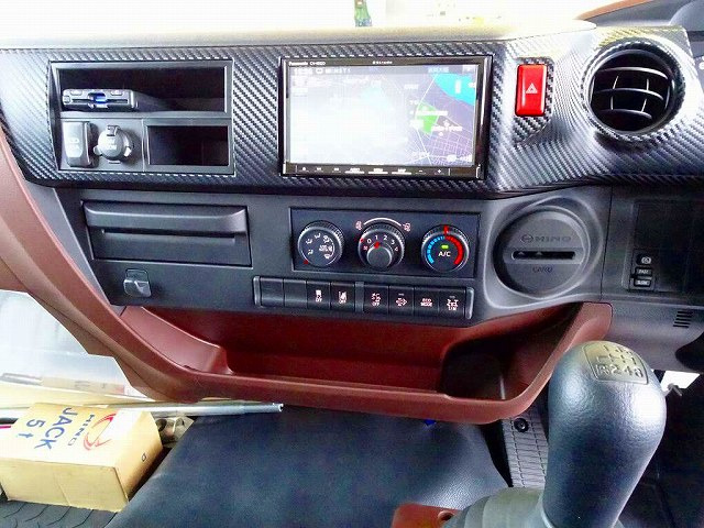 �^�[�{ �r�C�u���[�L �⓹���i�⏕���u �Ԑ���E�x�񑕒u �Փ˔�Q�y���u���[�L �t�H�O�����v �g���N�V�����R���g���[�� ����LED��