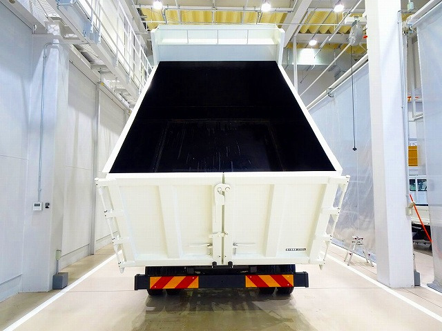 �ב����:339&times;205&times;119 �ɓ��J��/DD04-35 �[�_���v �y����