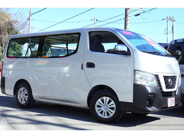 NV350キャラバン2.5 DX ロング ディーゼル 4WD
