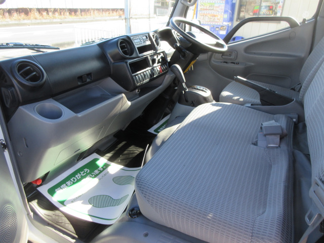 �������E����ȉ��ł���3�l��ԂɂȂ�܂���