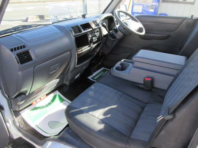 �������E����ȉ��ł���3�l��ԂɂȂ�܂���