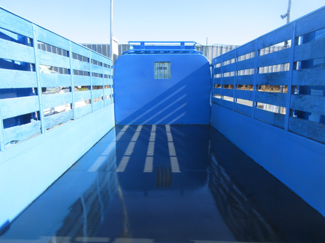 �����A�E�ב���ł����ב䏰�E�g���C�S����ł���