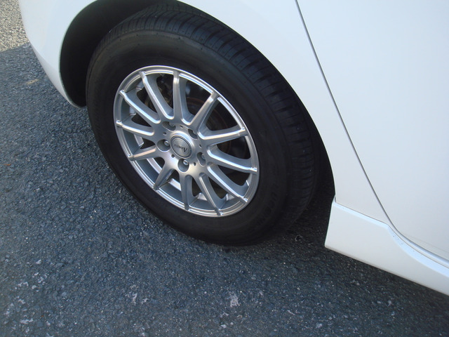 �A���~�z�C�[���t��