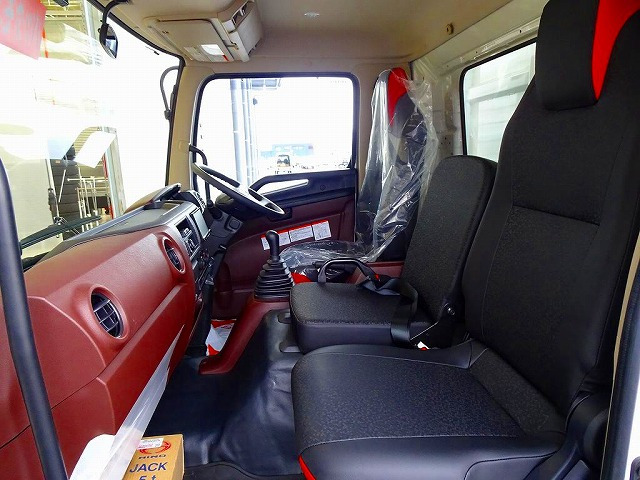 �^�[�{ �r�C�u���[�L �⓹���i�⏕���u �Ԑ���E�x�񑕒u �Փ˔�Q�y���u���[�L �t�H�O�����v �g���N�V�����R���g���[�� ����LED��