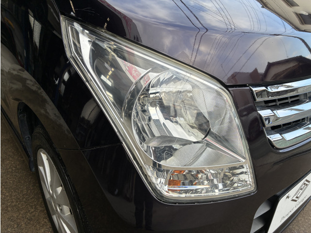 �w�b�h���C�g�͖����R�[�e�B���O�ς݂Ȃ̂łƂĂ��N���A�ł��B