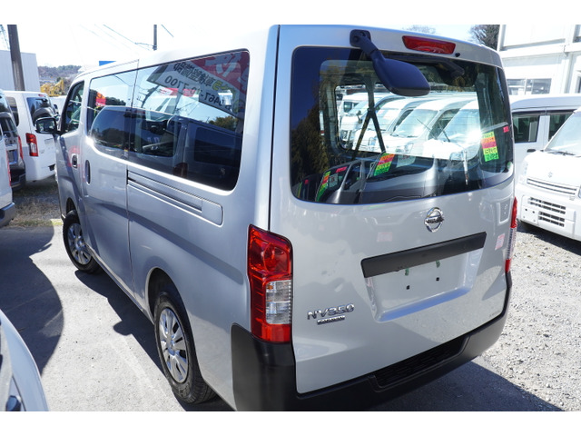 NV350キャラバン2.5 DX ロング ディーゼル 4WD
