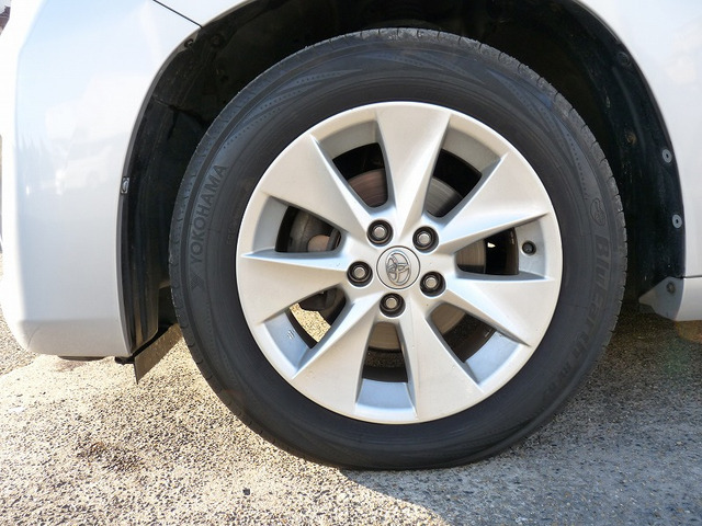 �f�U�C���̗ǂ�����17�C���`�A���~�z�C�[���ɂȂ�܂��B�܂��^�C���̂�܂�OK�ł��B