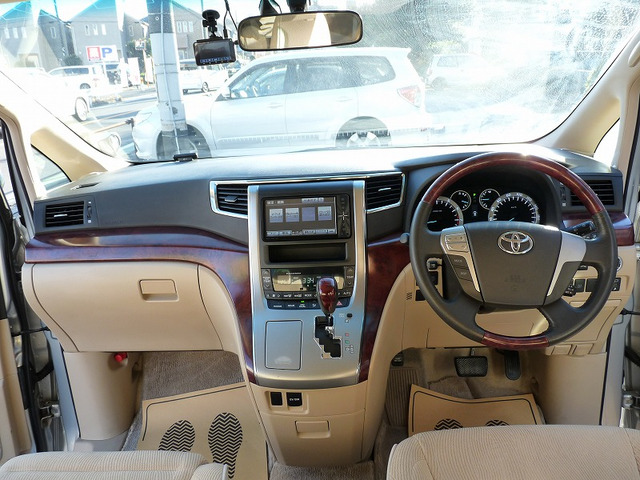 �����͏㎿�ȏ�ԂɂȂ�܂��B�O�I�[�i�[�l�̎�舵�����悢�ԗ��̗l�Ɍ��󂯂��܂��B���Ђ�������������