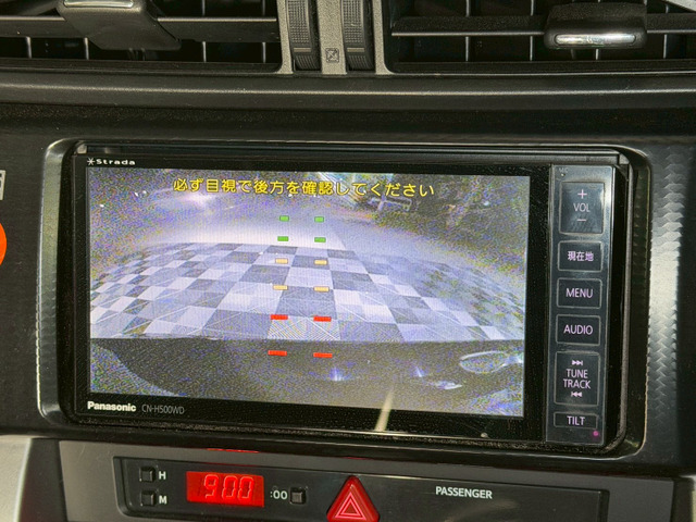 �y�o�b�N�J�����z �u�t���J���[�o�b�N���j�^�[�v�𑕔��Œ��Ԃ����ȕ��ł����S�ł��B