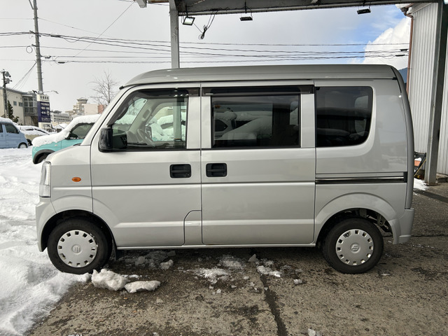 �y�x�����z���i�X�z���Ԃ������������܂��āA���ɗL�������܂��B�݌Ɏԗ��ɂȂ�܂��̂ŁA���񂲓s���̋X�������ɁA���ɗ��ĉ������B���X�\��������ƁA���ē����X���[�Y�ł��B